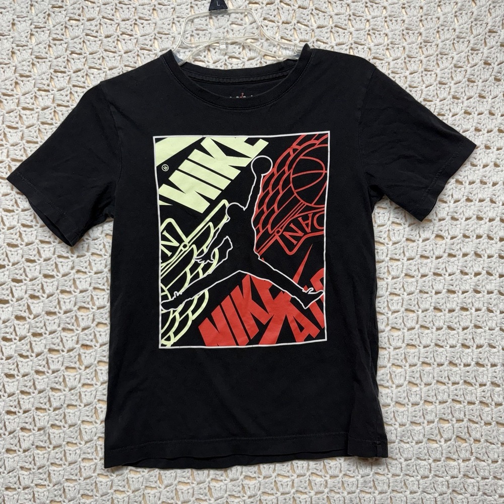 Nike Air Jordan Boys T-Shirt Size M (10-12) YRS Black Graphic Tee 100%Cotton
